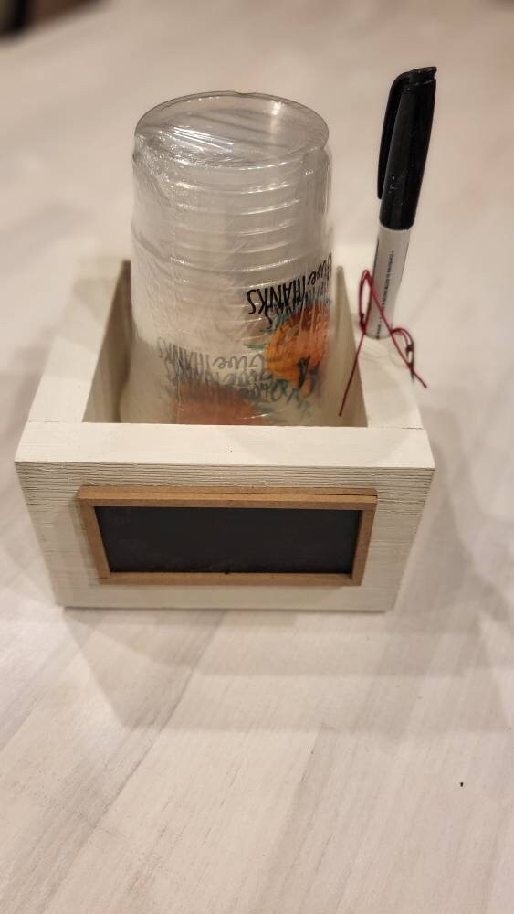 Party Holiday Solo Plastic Coffee Cup Holder with Chalkboard Front