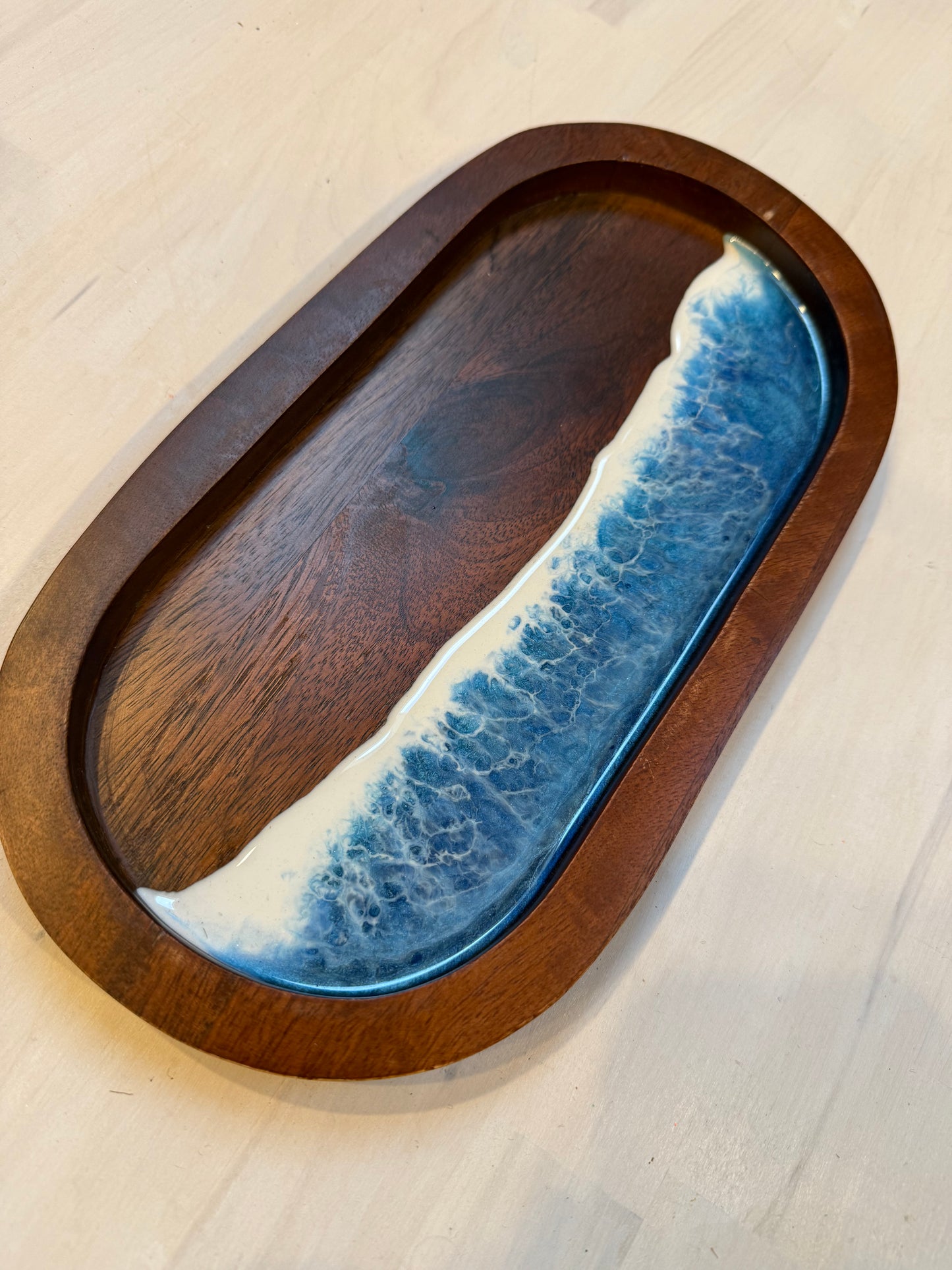 Oval Ocean Cut & Serve Board Medium