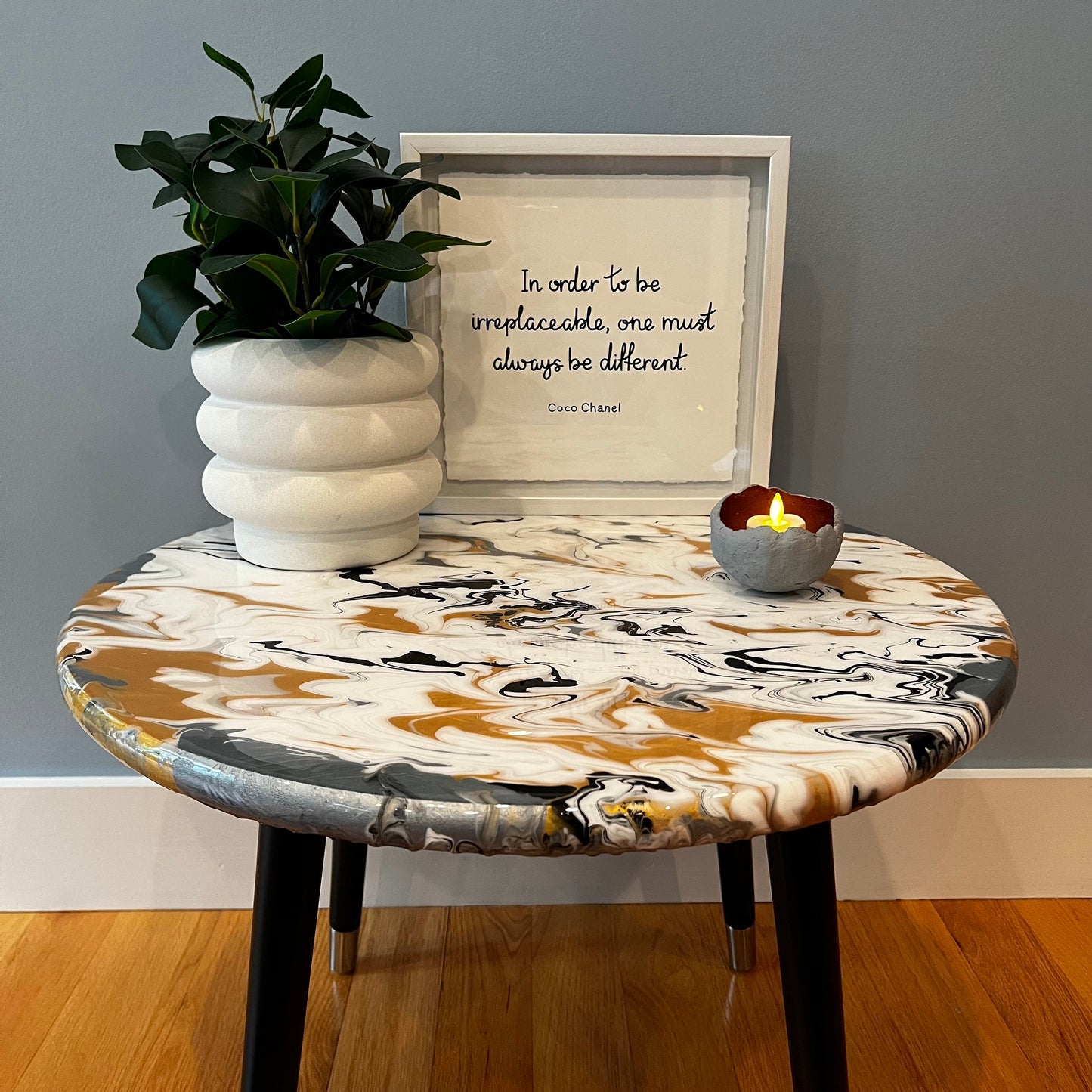 Modern Swirl Fluid Acrylic Paint/Epoxy Resin Coffee/End Table